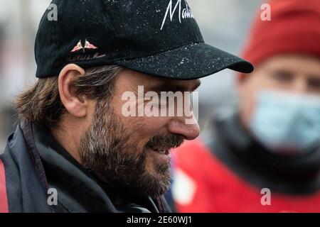 Boris Herrmann (ger), 4°, navigazione sull'Imoca SeaExplorer - Yacht Club de Monaco durante l'arrivo del 2020-2021 VendÃ& x83; Â©e Globe dopo 80 giorni, 14 ore, 59 minuti e 45 secondi, 9° edizione della gara senza sosta per la gara mondiale di yacht, il 27 gennaio 2021 a Les Sables-d'Olonne, Francia - Foto Martin KeruzorÃ& Â© x83; / DPPI / LiveMedia Foto Stock