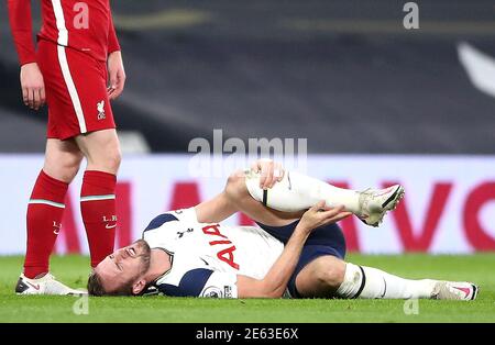 Harry Kane di Tottenham Hotspur appare in Pain durante la partita della Premier League al Tottenham Hotspur Stadium di Londra. Data immagine: Giovedì 28 gennaio 2021. Foto Stock