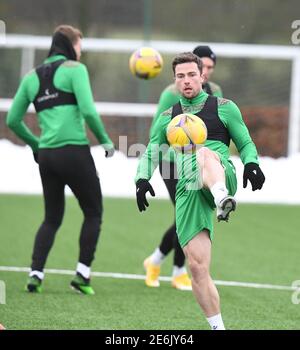 Tranent, Ormiston, East Lothian.Scotland. 29 gennaio 21 sessione di allenamento Hibernian Lewis Stevenson per la partita del Campionato Scozzese contro Dundee Utd. Credit: eric mcowat/Alamy Live News Foto Stock