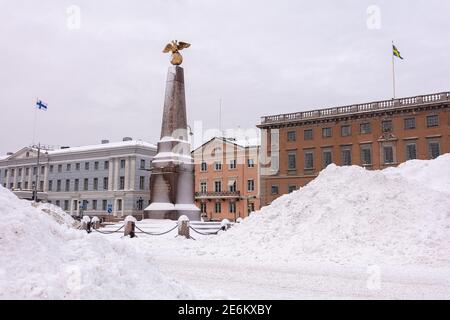 Finlandia, Helsinki. 26 gennaio 2021 Stele dell'imperatrice in Piazza Kauppatori a Helsinki. Foto di alta qualità Foto Stock