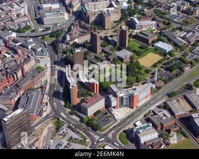 Veduta aerea dell'Aston University e del Matthew Boulton College di Birmingham, Regno Unito Foto Stock