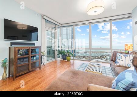 Appartamento interno a Chicago con vista sul lago Michigan Foto Stock