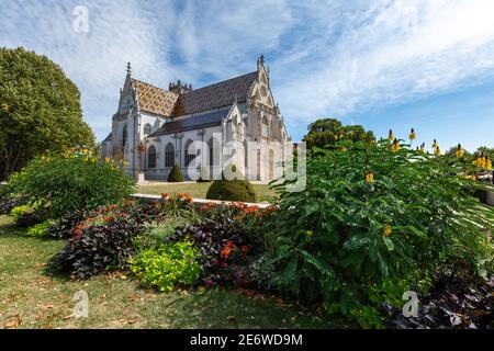 Francia, Ain, Bourg-en-Bresse, monastero reale di Brou restaurato nel 2018, la chiesa di San Nicola de Tolentino, un capolavoro di architettura gotica fiammeggiante Foto Stock