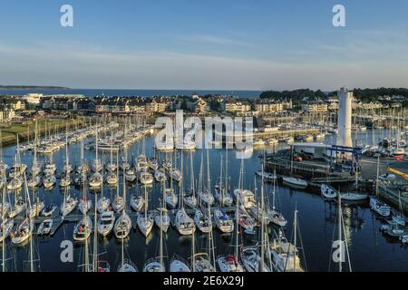 Francia, Morbihan (56), Gran Bretagna del Sud, Arzon, Porto di Crouesty, Porto, (veduta aerea) Foto Stock