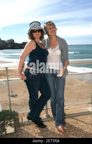 Annie Lemoine e Valerie Mairesse partecipano alla sesta "famosa cena delle donne" (le diner des femmes celebres) che si tiene presso l'Hotel du Grand Palais, a Biarritz, Francia, il 5 marzo 2007. Foto di Jeremy Charriau/ABACAPRESS.COM Foto Stock