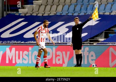 DOETINCHEM, PAESI BASSI - GENNAIO 29: Assistente arbitro Roan van Marrewijk durante la partita olandese di Keukenkampioendivisie tra De Graafschap e TOP Foto Stock