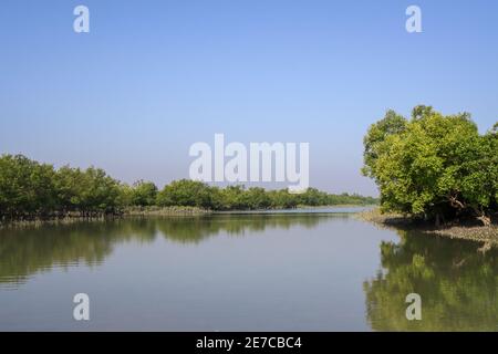 Sulla strada per Sonadia Island, Cox's Bazar District, Chittagong, Bangladesh Foto Stock