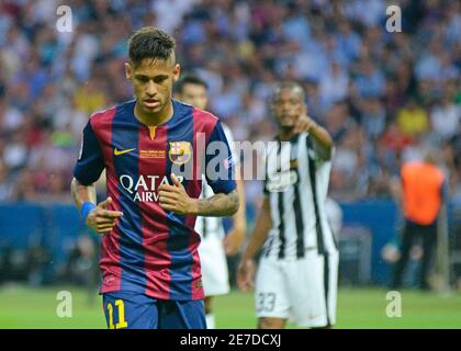 BERLINO, GERMANIA - 6 GIUGNO 2015: Neymar è stato raffigurato durante la finale della UEFA Champions League 2014/15 tra Juventus Torino e FC Barcelona all'Olympiastadion. Foto Stock