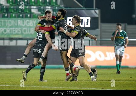 Treviso, Italia. 30 gennaio 2021. Treviso, Italia, Monigo Stadium, 30 gennaio 2021, felicità del Munster Rugby per la vittoria durante Benetton Treviso vs Munster Rugby - Rugby Guinness Pro 14 match Credit: Ettore Griffoni/LPS/ZUMA Wire/Alamy Live News Foto Stock