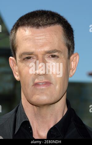 Rupert Everett partecipa alla prima 'Shrek the Third' al Mann Village Theatre di Westwood, Los Angeles, CA, USA, il 6 maggio 2007. Foto di Lionel Hahn/ABACAPRESS.COM Foto Stock