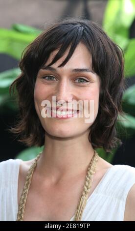 L'attrice francese Clotilde Hesme partecipa alla festa di Les Chansons d'Amour al Noga Hilton Beach durante il 60° Festival Internazionale del Cinema di Cannes, in Francia, il 19 maggio 2007. Foto di Denis Guignebourg/ABACAPRESS.COM Foto Stock