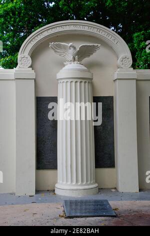 Il monumento ai caduti della contea di Dade nel Bayfront Park di Miami, Florida. Foto Stock