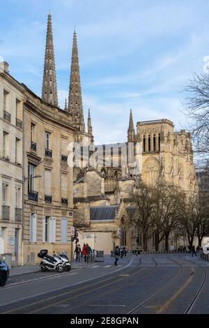 Bordeaux Gennaio 2021. Francia. Cattedrale di Saint-André. Bordeaux centro città. Città vecchia storica. Camminando lungo le strade di Bordeaux. Arco Gotico Foto Stock