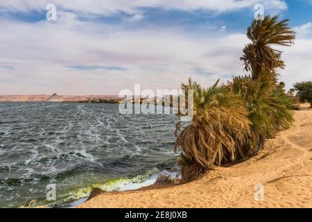 Ounianga sebir parte del Unesco vista Ounianga laghi, nord Ciad, Africa Foto Stock