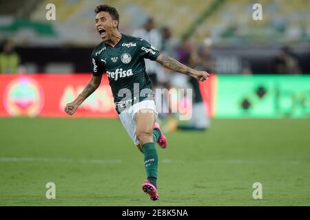 Stadio Maracana, Rio de Janeiro, Brasile. 30 gennaio 2021. Libertadores Cup, finale, Palmeiras contro Santos; Marcos Rocha di Palmeiras celebra la vittoria finale dopo la partita Credit: Action Plus Sports/Alamy Live News Foto Stock