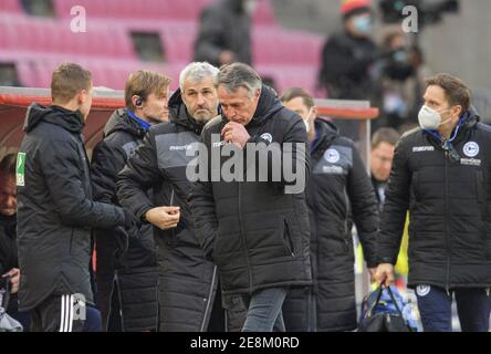 Colonia, Germania. 31 gennaio 2021. Firo: 31.01.2021 Calcio: Calcio: 1 Bundesliga, stagione 2020/21 FC Colonia, Koeln - Arminia Bielefeld allenatore Uwe NEUHAUS (BI) deluso Credit: Sven Simon/Pool/via firosportphoto | usage worldwide/dpa/Alamy Live News Foto Stock