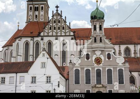 Augusta, Germania , la famosa chiesa di Evangelisch Saint Ulrich ad Augusta in Germania Foto Stock