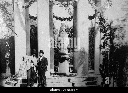 Miquel Utrillo e Joan Maragall - 1898 - Parc del Laberint d'Horta. Foto Stock