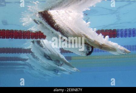Illustrazione della partenza durante il Swimming Open EDF presso il Lagardere club, a Parigi, Francia, il 2 agosto 2007. Foto Gouhier-Kempinaire/Cameleon/ABACAPRESS.COM Foto Stock