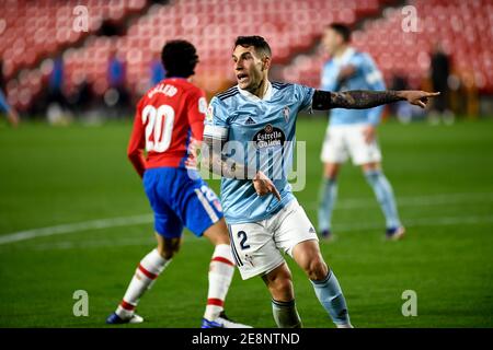 Il giocatore RC Celta de Vigo Hugo Mallo reagisce durante la partita la Liga Santander tra Granada CF e RC Celta de Vigo allo stadio Nuevo Los Carmenes di Granada.(Punteggio finale: Granada CF 0:0 RC Celta de Vigo) Foto Stock