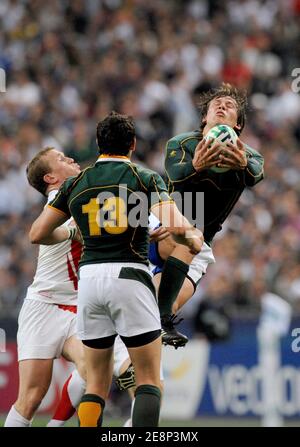 Francois Steyn del Sud Africa durante la Coppa del mondo di rugby IRB 2007, Pool A, Inghilterra contro Sud Africa allo Stade de France a Saint-Denis, Francia il 14 settembre 2007. Foto di Gouhier-Morton-Nebinger/Cameleon/ABACAPRESS.COM Foto Stock