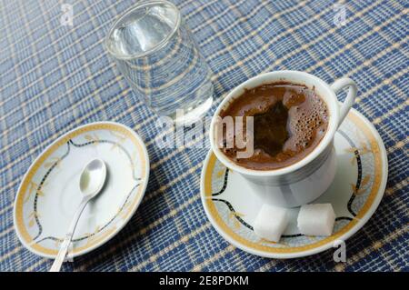 Caffè turco a Novi Pazar, Serbia Foto Stock