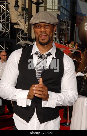 Singer Common partecipa ai premi ESPY 2007 al Kodak Theatre di Hollywood. Los Angeles, 11 luglio 2007. (Nella foto: Comune). Foto di Lionel Hahn/ABACAPRESS.COM Foto Stock