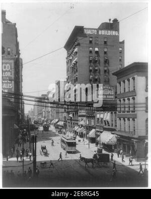 Mo. St. Louis - 4° San nord piantatrici dall' Hotel; strada trafficata scena mostrando pushcarts, carrozze, carri di consegna, e carrelli Foto Stock