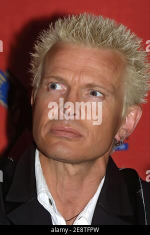 Billy Idol a una conferenza stampa e promo tour.Double Bay, Sydney. Billy con il chitarrista Steve Stephens 30/09/2002 Foto Stock