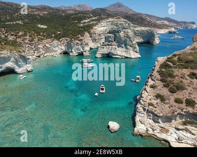 Cove of Kleftiko è un vecchio nascondiglio dei pirati. Milos, Grecia. Foto Stock