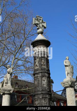 Nagelsaule Monumento per la memoria delle vittime della prima guerra mondiale A Magonza, Germania Foto Stock
