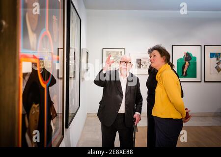 Famoso artista pop britannico Sir Peter Blake alla Pallant Hose Gallery di Chichester, West Sussex. Fotografia © Christopher ison Foto Stock