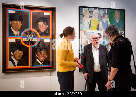 Famoso artista pop britannico Sir Peter Blake alla Pallant Hose Gallery di Chichester, West Sussex. Fotografia © Christopher ison Foto Stock