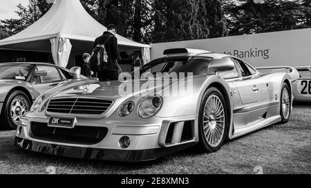 Mercedes Benz CLK GTR Coupe in mostra al Concours D’Elegance si è tenuto a Blenheim Palace il 26 settembre 2020 Foto Stock