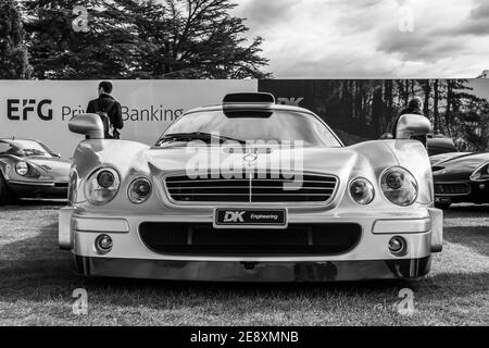 Mercedes Benz CLK GTR Coupe in mostra al Concours D’Elegance si è tenuto a Blenheim Palace il 26 settembre 2020 Foto Stock