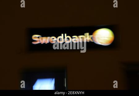 MOTALA, SVEZIA - 28 MARZO 2019: Ufficio bancario della Swedbank. Foto Stock