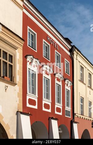 Case sulla piazza principale (Velké náměstí), Kroměříž (Kromeriz), Repubblica Ceca Foto Stock
