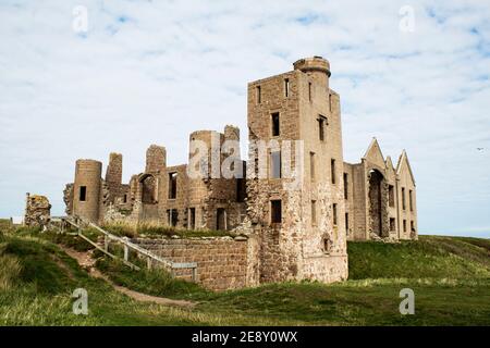 Il castello di Slains, Aberdeenshire, Scozia Foto Stock