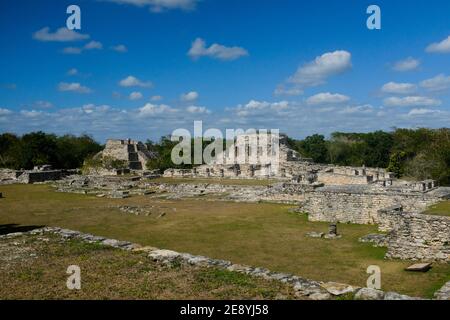 Il sito Maya precolombiano di Mayapan, Yucatan Messico Foto Stock