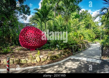 Brisbane, Australia - Installazione artistica all'interno dei giardini botanici di Mount Coot-Tha Foto Stock