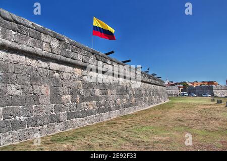 La bandiera nella fortezza di Cartagena, Colombia, Sud America Foto Stock