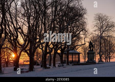 Nottingham Castle Grounds nella neve, Nottingham City Nottinghamshire Inghilterra Regno Unito Foto Stock