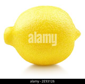 Vista frontale di agrumi gialli interi e maturi isolati su sfondo bianco con percorso di ritaglio. Profondità di campo completa. Foto Stock