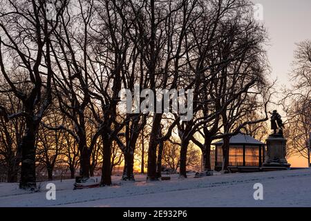 Nottingham Castle Grounds nella neve, Nottingham City Nottinghamshire Inghilterra Regno Unito Foto Stock
