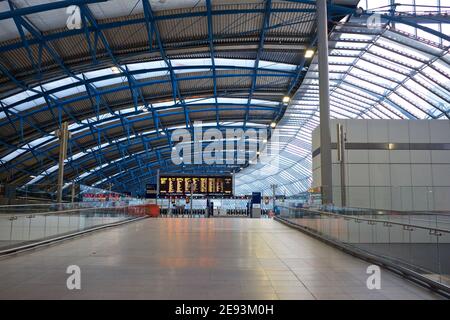 Lockdown alla stazione di Waterloo, nuovo terminal Foto Stock