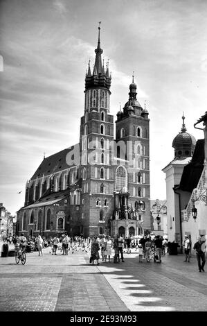 Santa Maria la Basilica di Cracovia Foto Stock