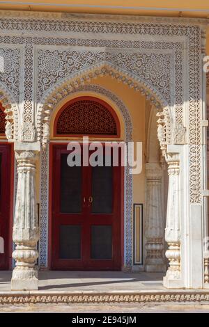 Il Mantar Jantar è un meridiana equinociale, con strumento destinato a misurare l'ora del giorno corretta a mezzo secondo e declinazione del Sole. Foto Stock