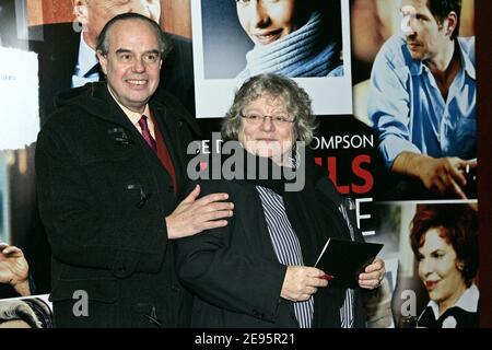 Frederic Mitterrand e il regista francese Josee Dayan partecipano al film 'Fauteuils d'Orchestre' diretto da Daniele Thompson tenuto presso l'UGC Normandy a Parigi, in Francia, il 13 febbraio 2006. Foto di Laurent Zabulon/ABACAPRESS.COM. Foto Stock