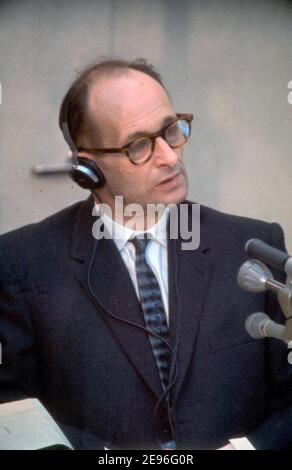 Adolf Eichmann al processo a Gerusalemme, aprile 1961 Foto Stock