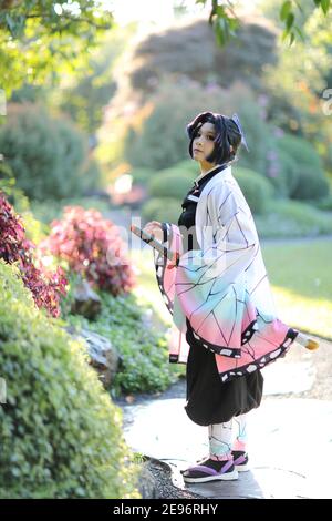 Giappone anime cosplay ritratto di ragazza con costume comico con tema giapponese Foto Stock